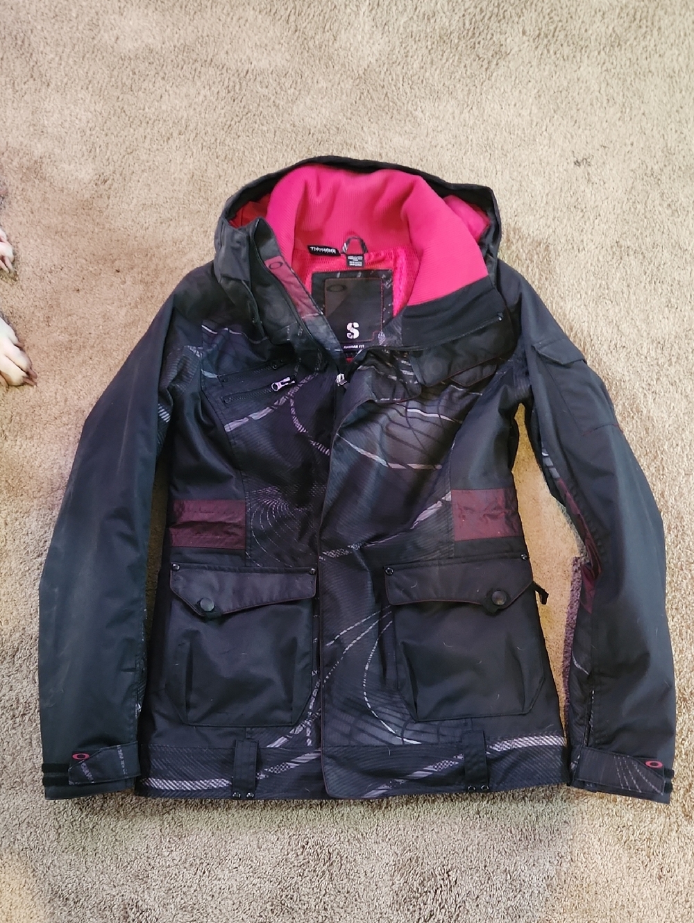 3M Thinsulate Women's Black Ski Jacket with Pink Lining